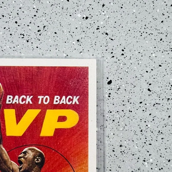 1992-93 Upper Deck Michael Jordan 67 MVP B - Near Mint💎 - Picture 4 of 10